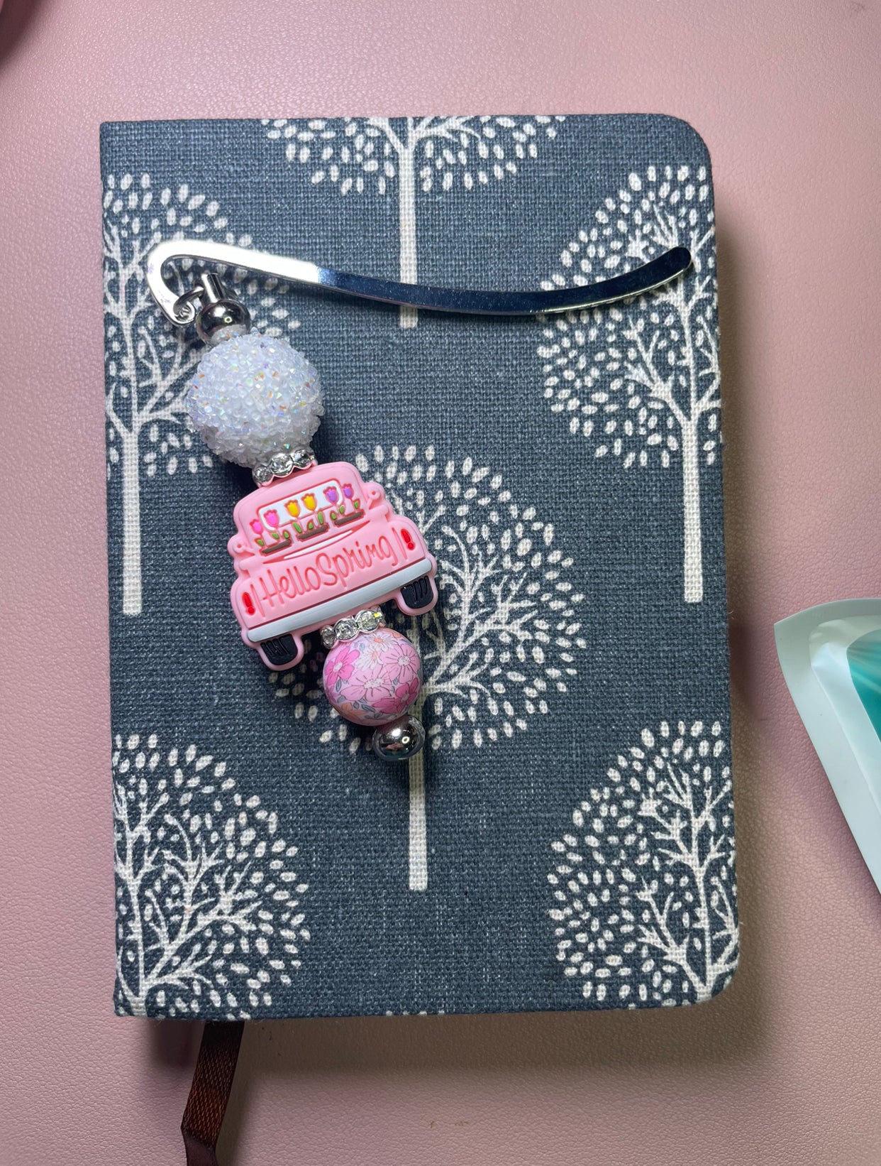 LATE NIGHT LIVE - Custom BadgeReel/Bookmark/BarKeychain
